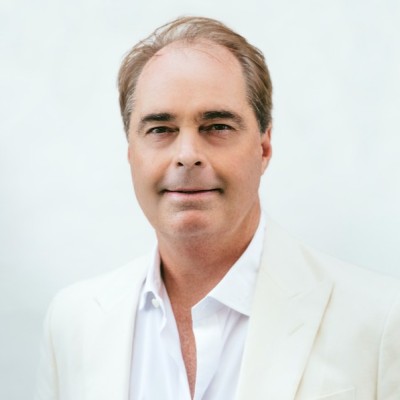 B2B SaaS Fractional CMO Directory 13 lou hughes